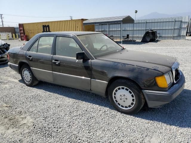 1992 Mercedes-Benz 300 E 2.6