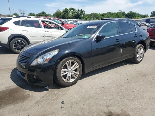 2015 Infiniti Q40