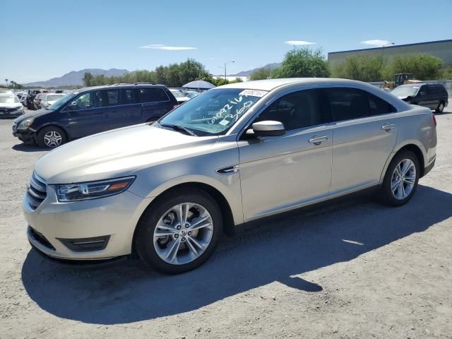 2018 Ford Taurus SEL