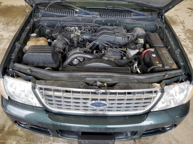 2004 Ford Explorer XLT