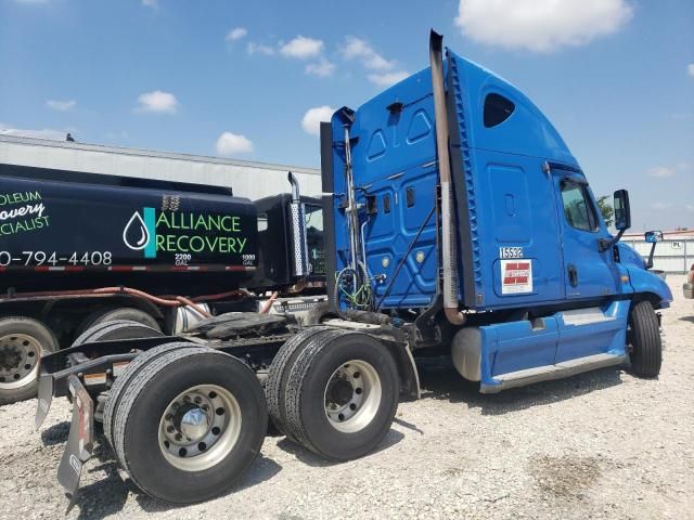 2010 Freightliner Cascadia 125