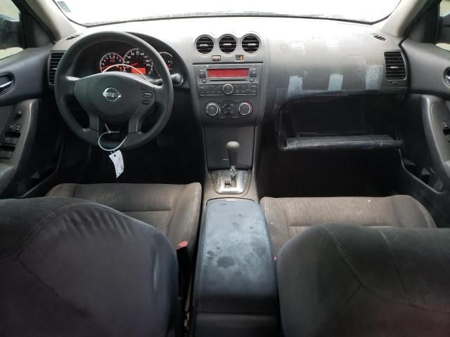 2010 Nissan Altima Base