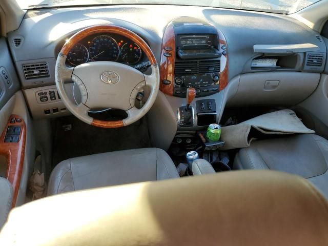 2006 Toyota Sienna XLE