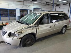 Salvage cars for sale from Copart Pasco, WA: 2007 Chrysler Town & Country LX