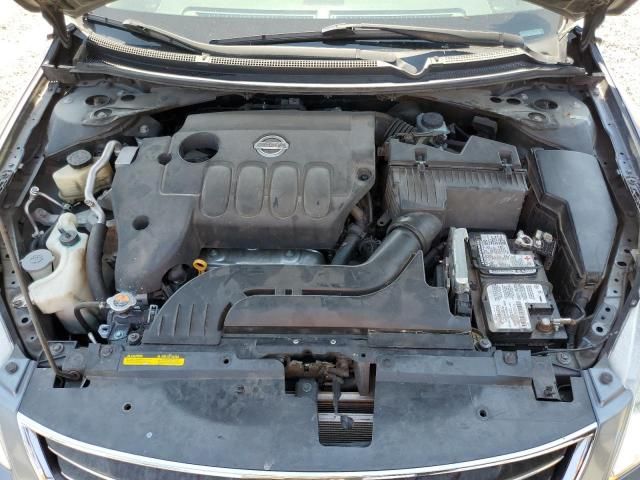 2010 Nissan Altima Base