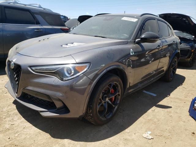 2022 Alfa Romeo Stelvio Quadrifoglio