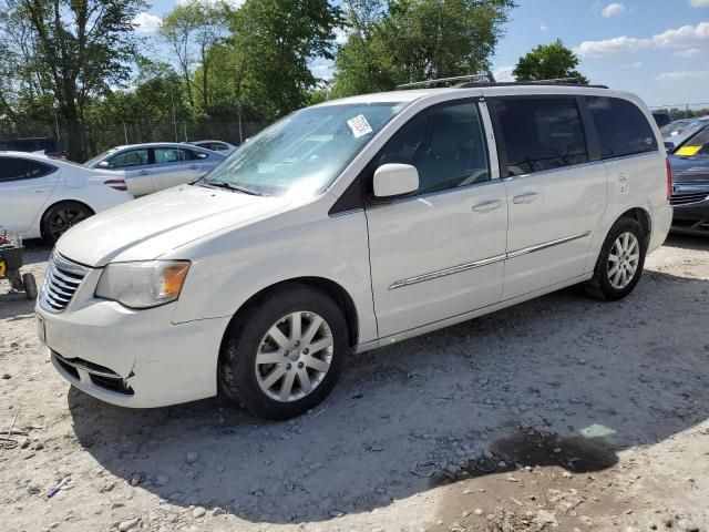 2013 Chrysler Town & Country Touring