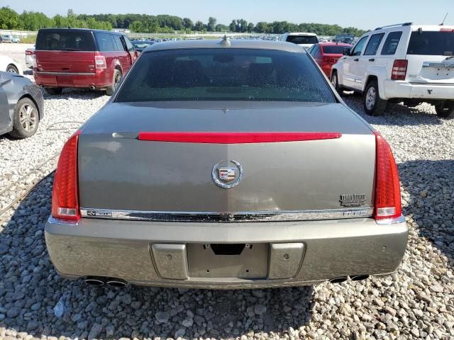 2010 Cadillac DTS Luxury Collection