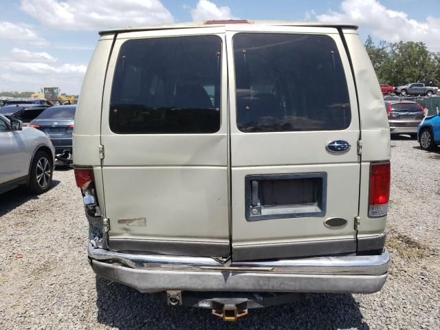 2004 Ford Econoline E150 Wagon