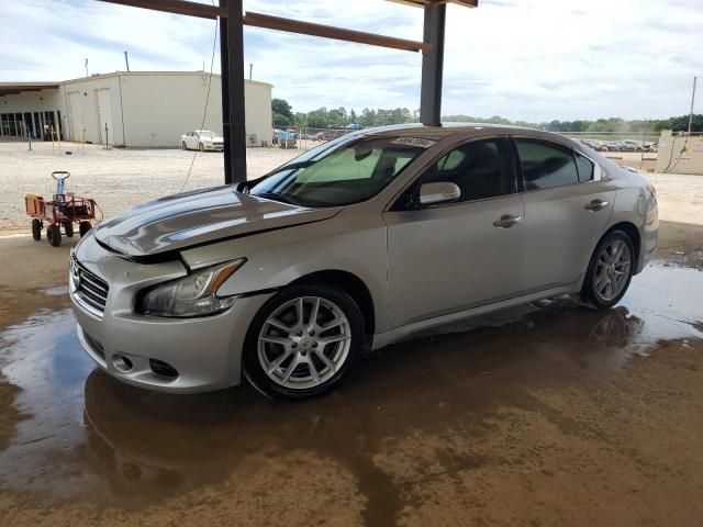 2010 Nissan Maxima S