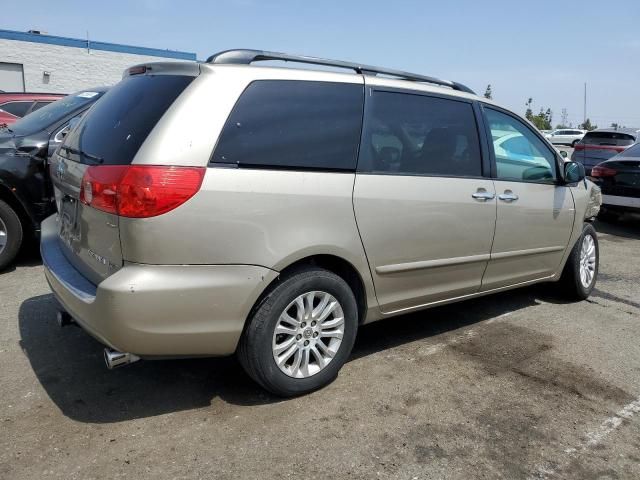 2009 Toyota Sienna CE