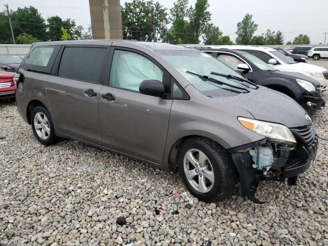 2015 Toyota Sienna