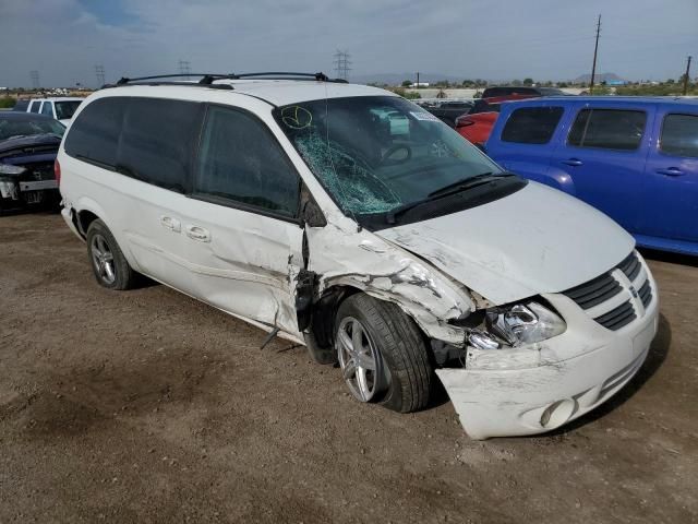 2005 Dodge Grand Caravan SXT