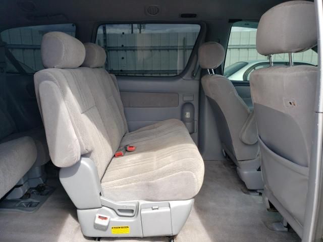 2001 Toyota Sienna CE