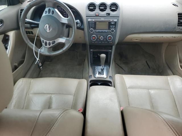 2010 Nissan Altima Base