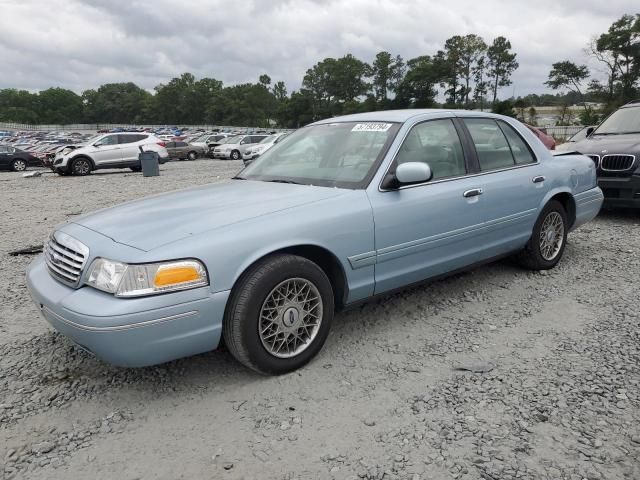 2002 Ford Crown Victoria