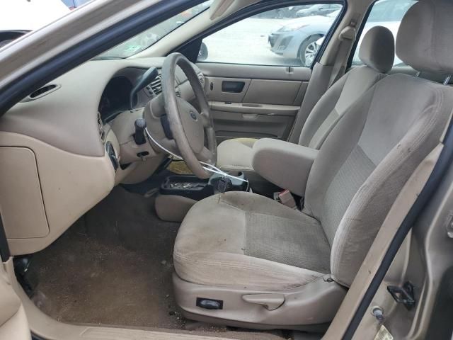 2004 Ford Taurus SES