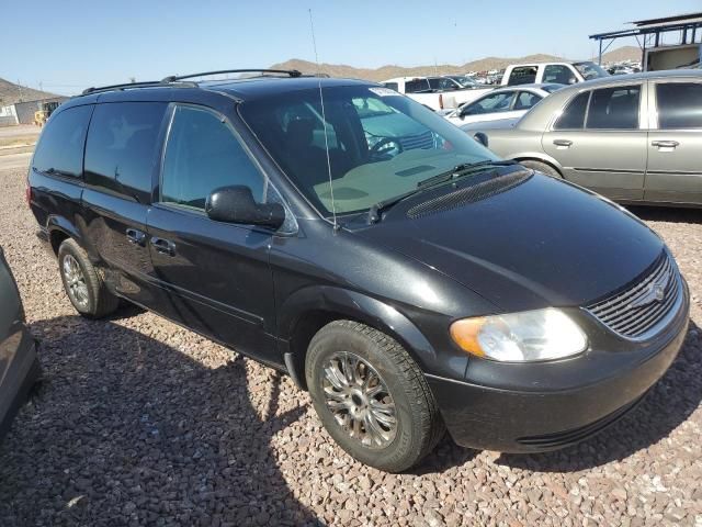 2004 Chrysler Town & Country LX