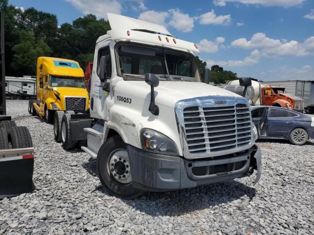 2016 Freightliner Cascadia 125