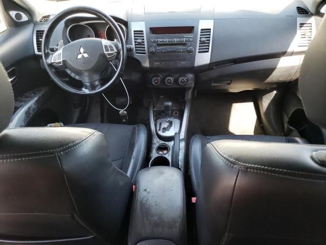 2009 Mitsubishi Outlander SE