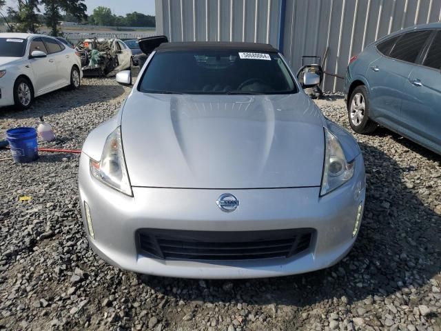 2017 Nissan 370Z Base