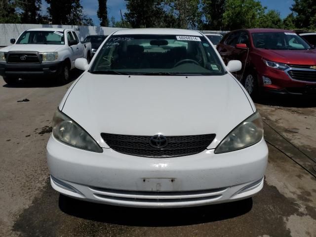 2004 Toyota Camry LE