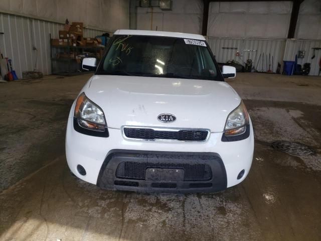 2011 KIA Soul +