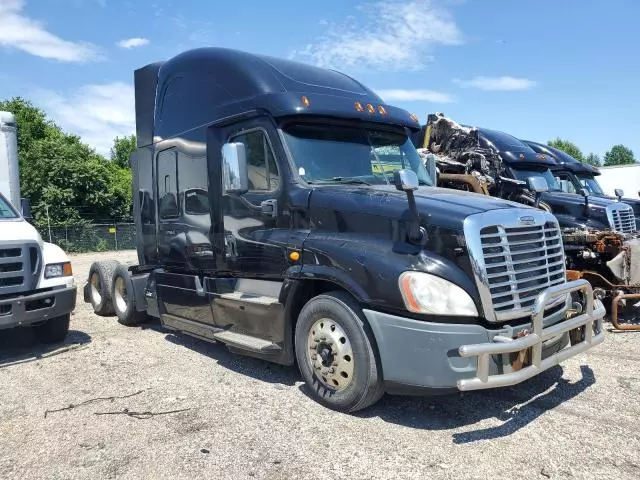 2014 Freightliner Cascadia 125