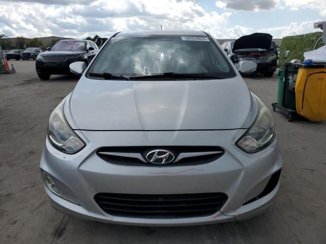 2013 Hyundai Accent GLS