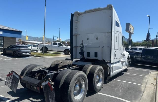 2014 Kenworth Construction T680