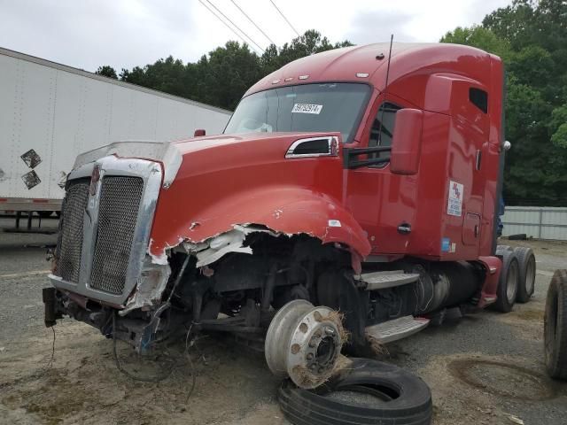 2014 Kenworth Construction T680