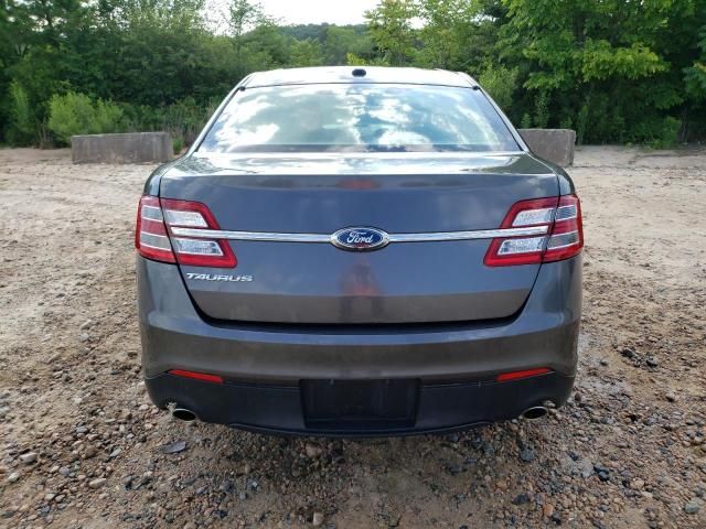 2018 Ford Taurus SE