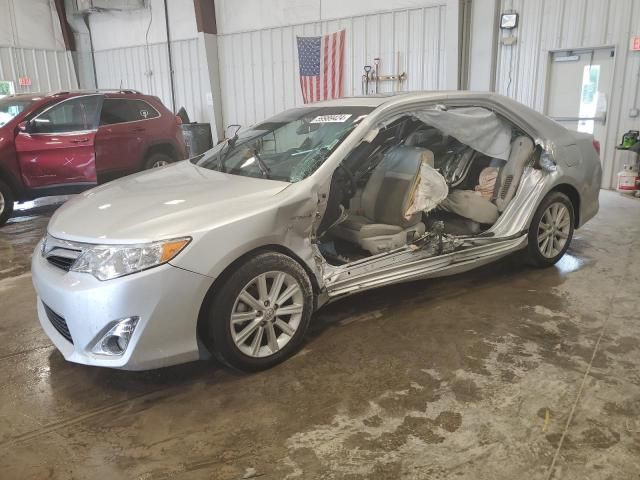 2014 Toyota Camry Hybrid