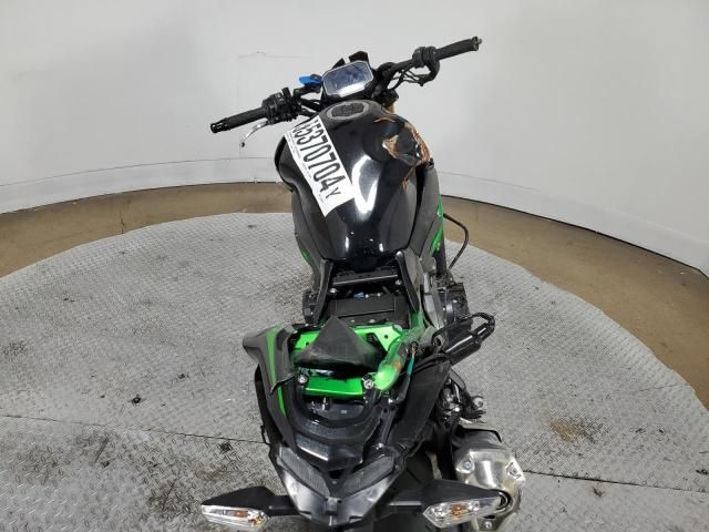 2024 Kawasaki ZR900 M