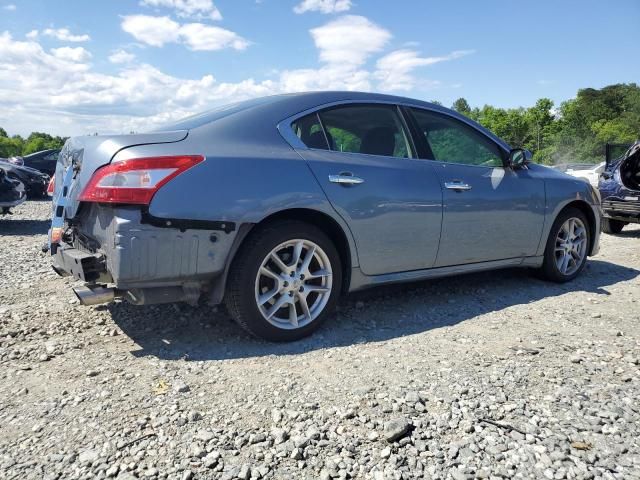 2010 Nissan Maxima S