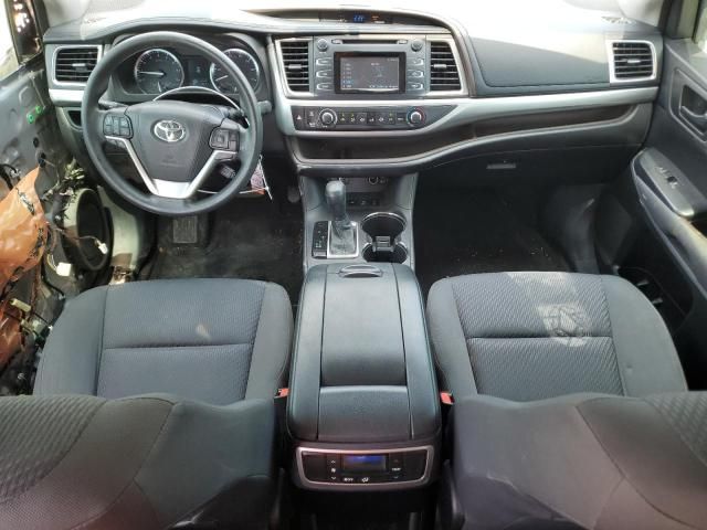 2016 Toyota Highlander LE