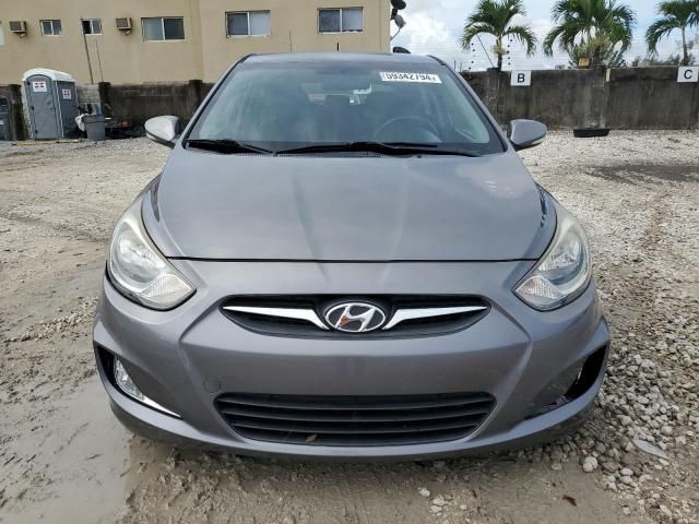 2013 Hyundai Accent GLS