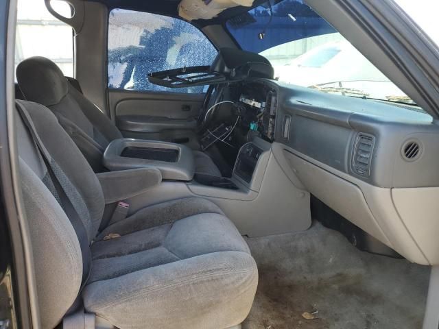 2004 Chevrolet Tahoe C1500