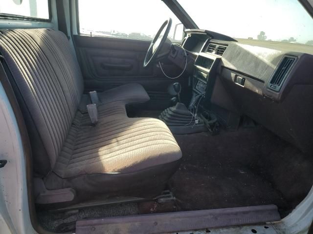 1990 Nissan D21 Short BED