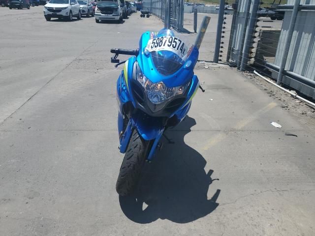 2015 Suzuki GSX-R1000