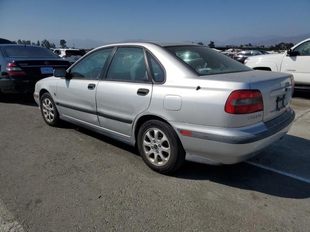 2000 Volvo S40