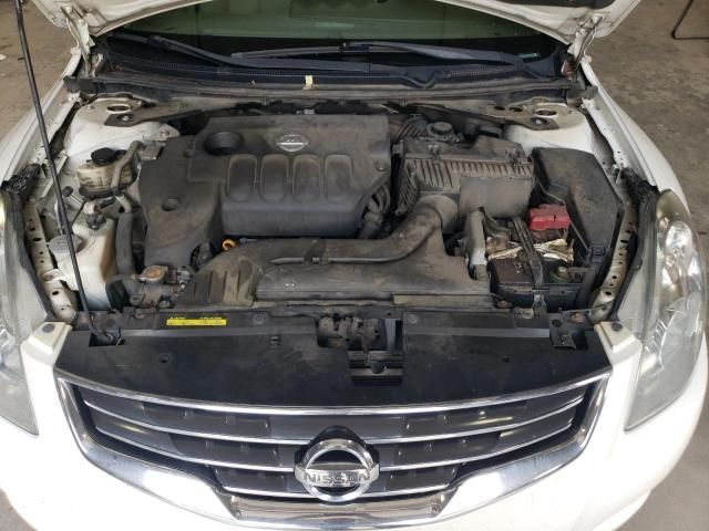 2010 Nissan Altima Base