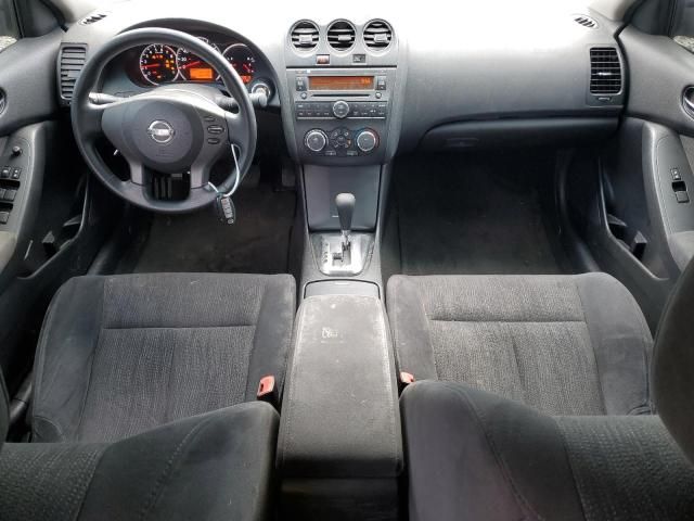 2010 Nissan Altima Base