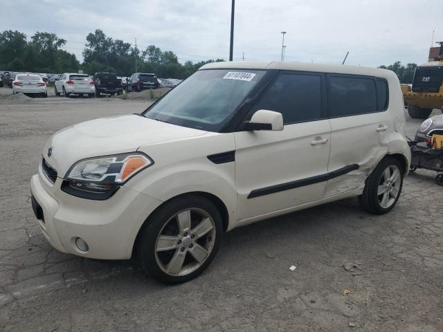 2011 KIA Soul +