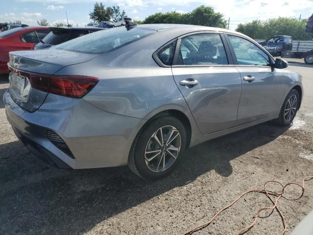 2023 KIA Forte LX