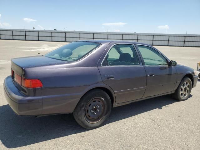 2000 Toyota Camry LE