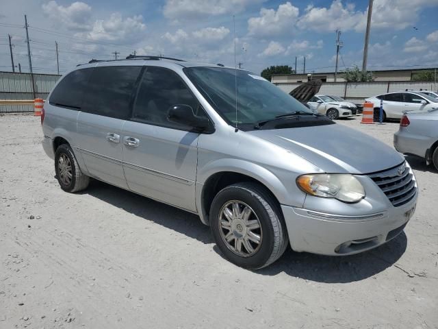 2007 Chrysler Town & Country Limited