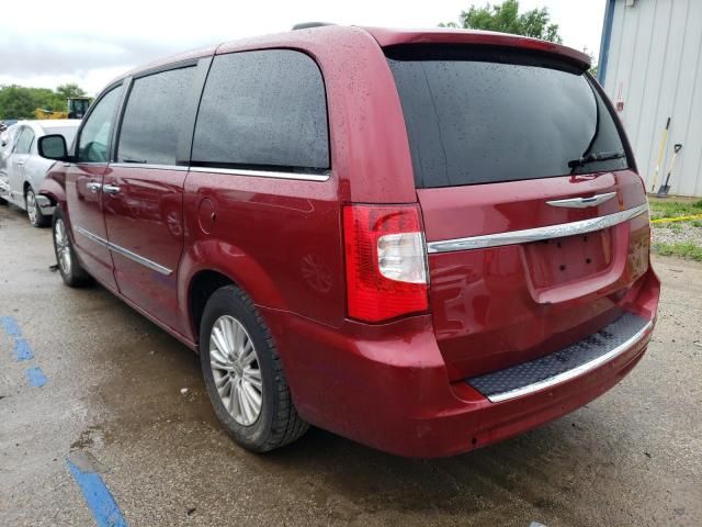 2014 Chrysler Town & Country Touring L