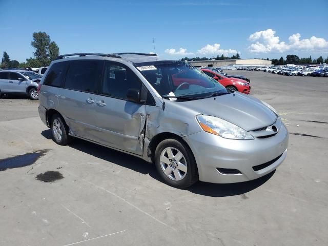 2007 Toyota Sienna CE