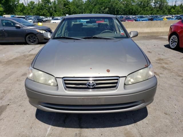 2000 Toyota Camry LE